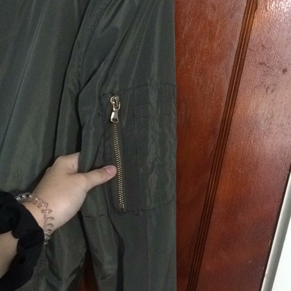 Bomber jacket - Picture 5 of 5